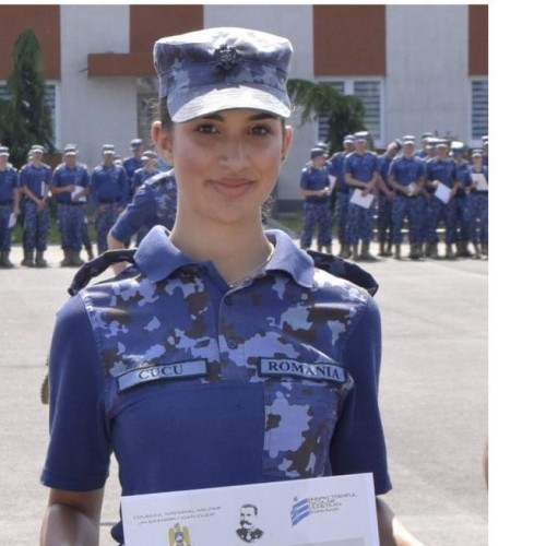 Elevă militară de la Colegiul Național Militar „Alexandru Ioan Cuza” calificată la etapa națională a Olimpiadei de Limbi Romanice