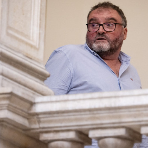 Fost anestezist francez judecat pentru presupuse otrăviri menite să demonstreze abilitățile în resuscitare