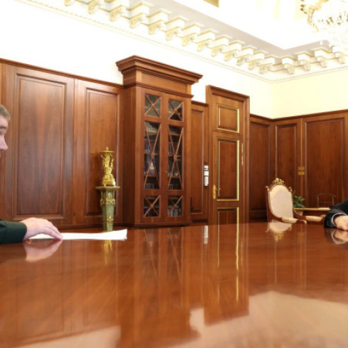 Regulile limbii române pentru titluri de știri