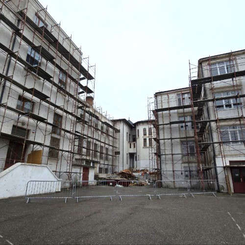 Două corpuri de clădire finalizate la Constanța, reabilitarea colegiului Mihai Eminescu