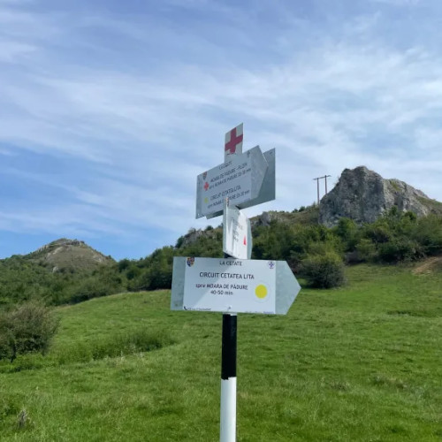 Trasee turistice și de escaladă din Cluj, reamenajate pentru siguranță