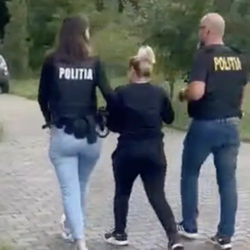 Percheziții pentru furt calificat și fraudă informatică în Câmpia Turzii