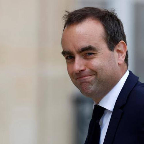 Lecornu numit prim-ministru de Macron, în contextul sprijinului RN