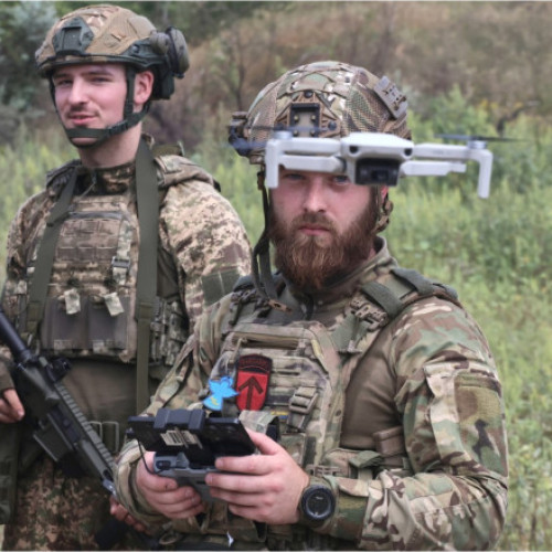 Fundațiile de crowdfunding din Ucraina sprijină dronele unităților de elită