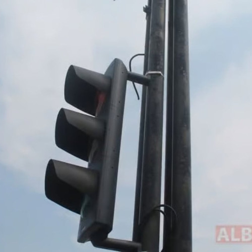 Se montează semafor la intersecția Calea Moților și Albac, Alba Iulia