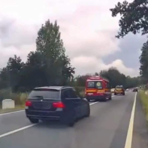 ISU avertizează asupra urmăririi ambulanțelor în misiune în Bihor