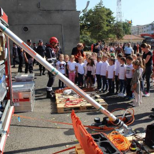 Ziua Pompierilor în Vrancea: competiții și activități pentru comunitate