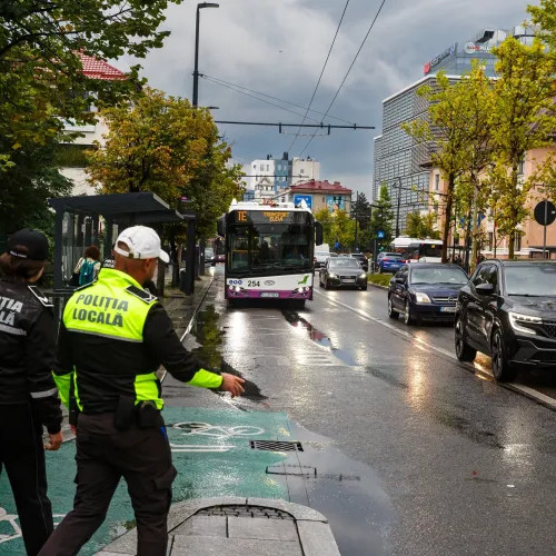 Cluj-Napoca asigură transport gratuit elevilor afectați de lucrările de reabilitare energetică