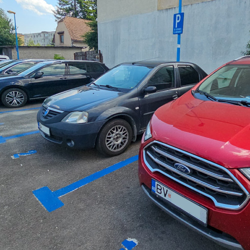Brașov avansează în licitația locurilor de parcare de reședință