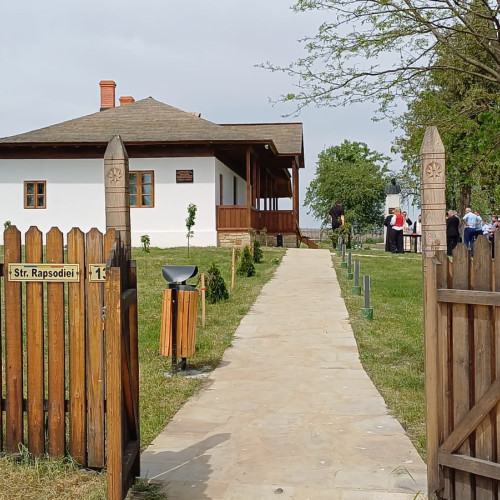 Concert în Liveni al Orchestrei Filarmonicii George Enescu din Botoșani