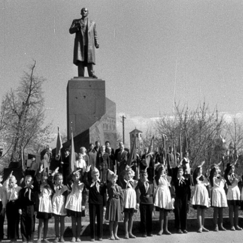 FARAD #12 readuce tema propagandei în centrul atenției la Arad