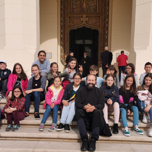 Corul Dia.Logos reia activitatea la începutul anului școlar