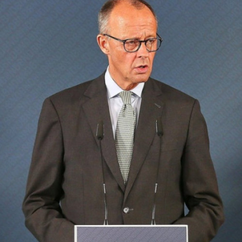 Merz cere consolidarea serviciilor de informații în Germania