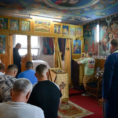 Eveniment religios la Penitenciarul Focșani pentru reintegrarea persoanelor lipsite de libertate