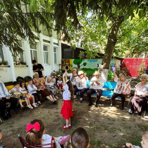 Fundația de sprijin comunitar lansează proiect pentru seniori în Bacău cu finanțare CJ Bacău