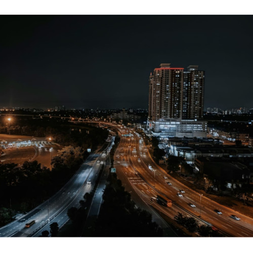 Mașinile automate în orașele aglomerate: avantajele închirierii