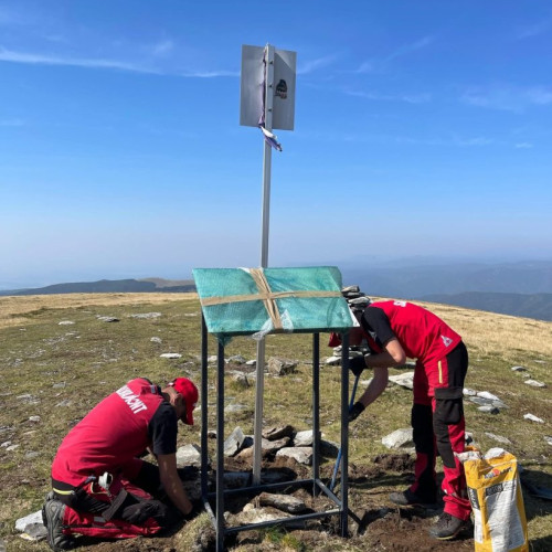 Traseu tematic Crasna – Molidviș – Parângul Mare, marcat și semnalizat