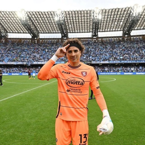 Guillermo Ochoa semnează cu AEL Limassol pentru sezonul 2025-2026