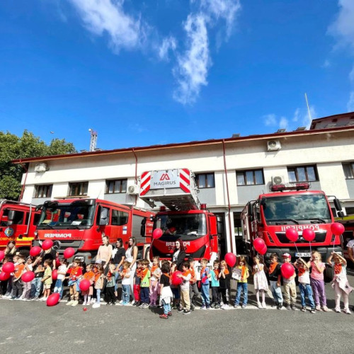 Ziua Pompierilor din România, sărbătorită de salvatorii gorjeni alături de copii