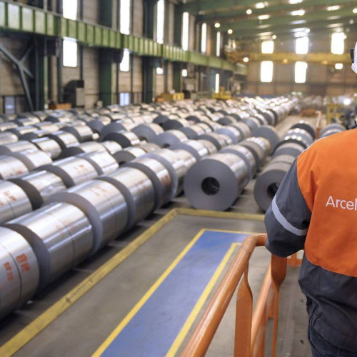 ArcelorMittal Hunedoara oprește producția, aproape 500 de angajați afectați