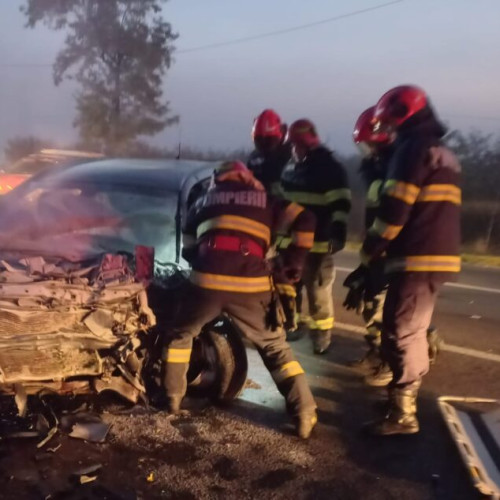 Accident grav pe DN 22F: tânăr de 19 ani, un mort