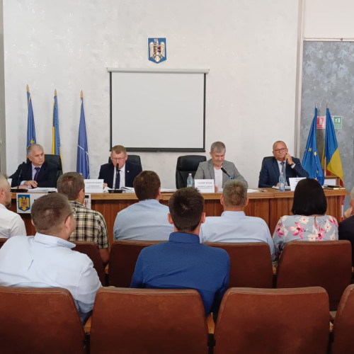 Conflict în CJ Botoșani privind finanțările pentru investiții