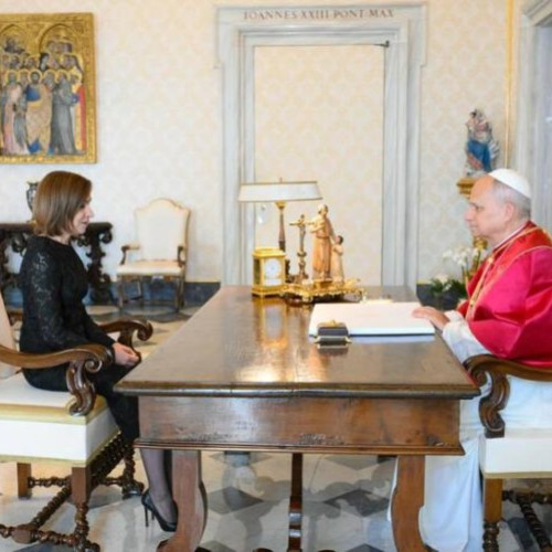 Maia Sandu discută pacea și valorile UE cu Papa la Vatican