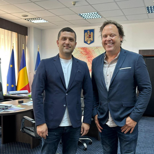 Ministru și Charlie Ottley discută despre promovarea turismului românesc