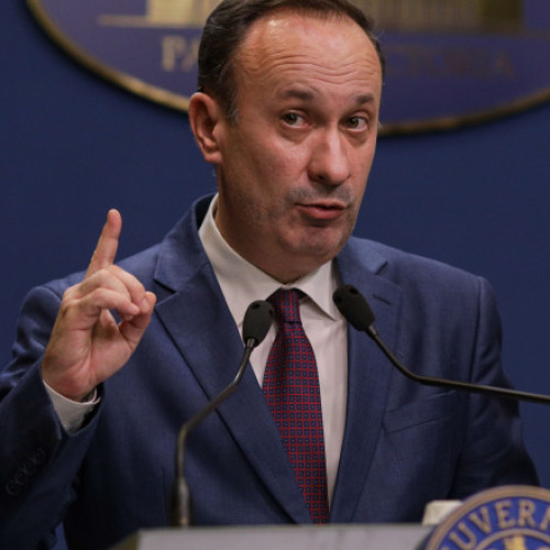 Câciu o critică pe Ioana Ene Dogioiu pe tema plafonării la alimente: „Nu vorbește în numele coaliției. Să își ceară scuze public”