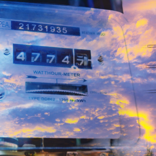 (P) Înțelege prețul pe kWh și ce plătești de fapt pe factura de energie