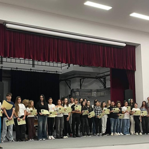 Premii pentru excelența școlară la Colegiul Național „I. L. Caragiale” Moreni