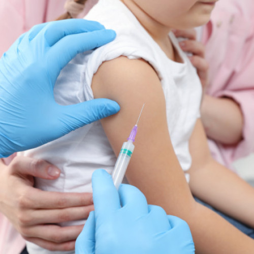 Tot mai mulți părinți americani refuză vaccinarea copiilor și cresc riscurile de boli contagioase