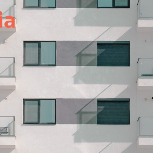 Creștere cu 5% a tranzacțiilor imobiliare în România în august 2025