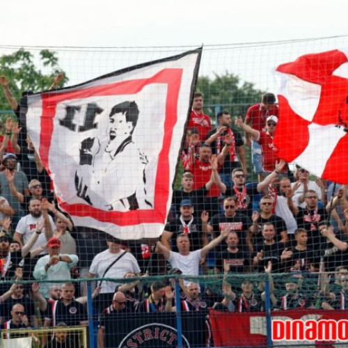 Dinamo a învins Petrolul cu 3-0 în etapa a 9-a a Superligii de fotbal