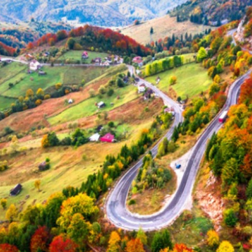 Culoarul Rucăr-Bran și Transfăgărășanul, în topul celor mai spectaculoase șosele europene Honda