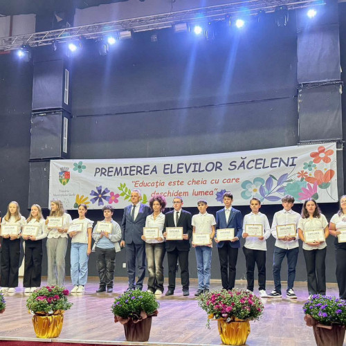 208 elevi din Săcele premiați pentru performanțe școlare remarcabile