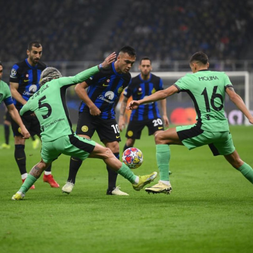 Rezultate strânse în Liga Campionilor UEFA: Inter Milano și PSV Eindhoven încheie la egalitate, turul optimilor continuă marți și miercuri!