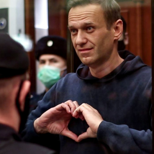 Soția lui Alexei Navalnîi afirmă că laboratorii străine au confirmat otrăvirea opozantului rus