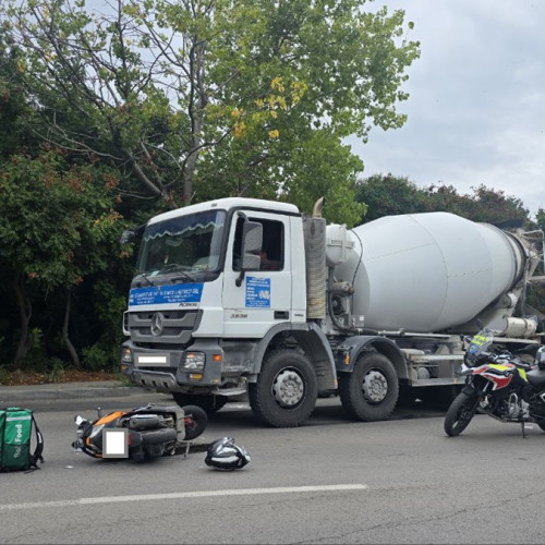 Accident grav pe bulevardul Mamaia din Constanța cu mai multe victime