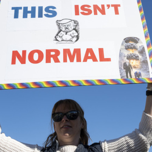 Proteste la vizita oficială a lui Donald Trump în Marea Britanie