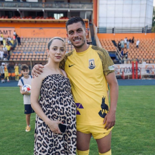 Mijlocașul CSM Ceahlăul Cristian Copoț-Barb a devenit tată într-o zi cu semnificație specială
