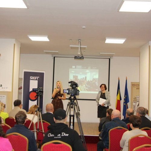 Biblioteca Județeană Dâmbovița a organizat un eveniment dedicat digitalizării tradițiilor românești