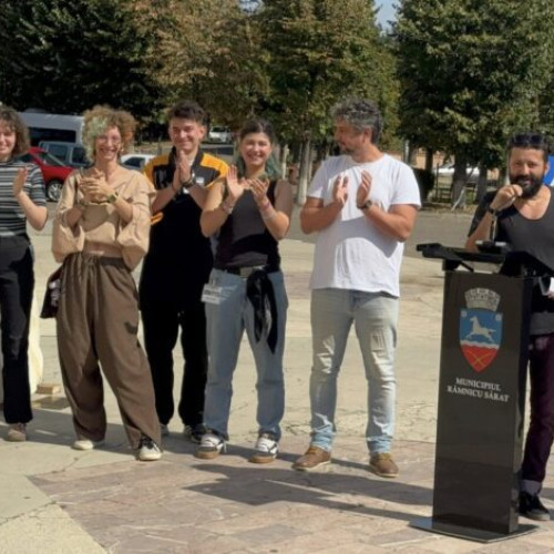 Tabără națională de sculptură la Râmnicu Sărat aduce noi opere și idei de expunere publică