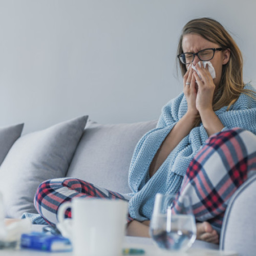 Vaccinarea antigripală reprezintă o protecție vitală pentru femeile însărcinate și nou-născuți