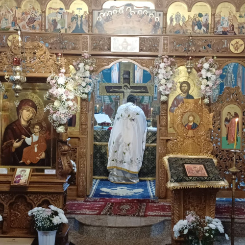 Biserica Sfântul Nicolae din Bajura a rămas fără preot