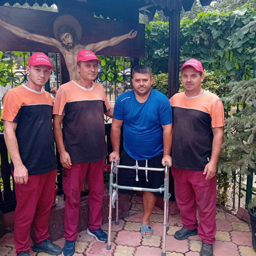 Adrian, victima unui accident grav, susținut de comunitate și voluntari