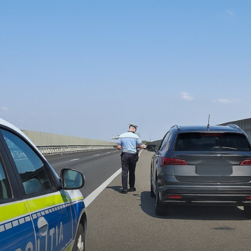 Șofer prins cu viteză excesivă pe autostrada Deva-Nădlac, amendă și suspendare permis