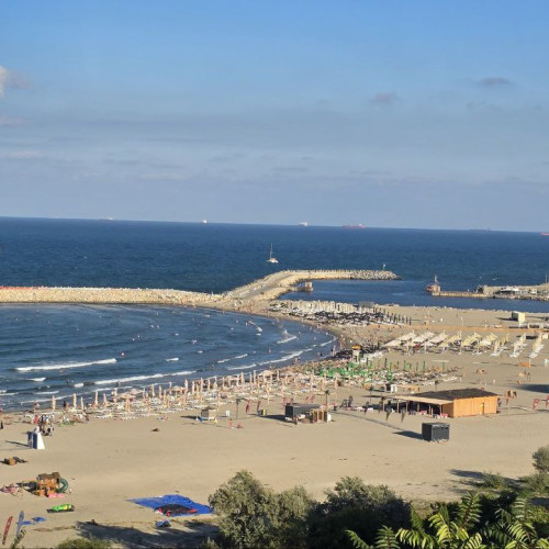 Litoralul românesc rămâne competitiv față de destinațiile externe în vara 2025