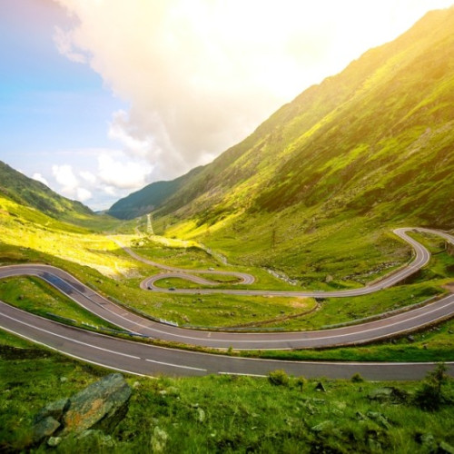 Transfăgărășanul ar putea deveni accesibil doar cu taxă pentru modernizarea zonei