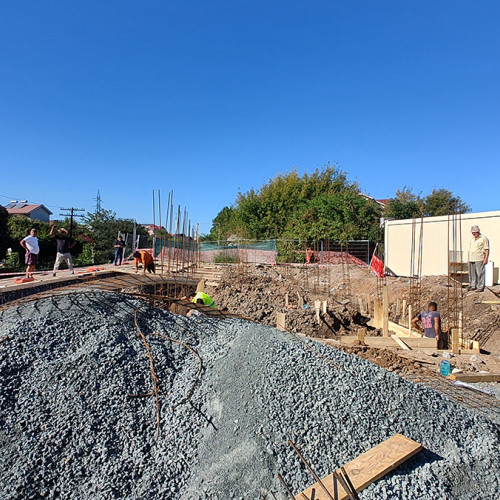 Începe reabilitarea stațiilor feroviare Costinești și Neptun Haltă